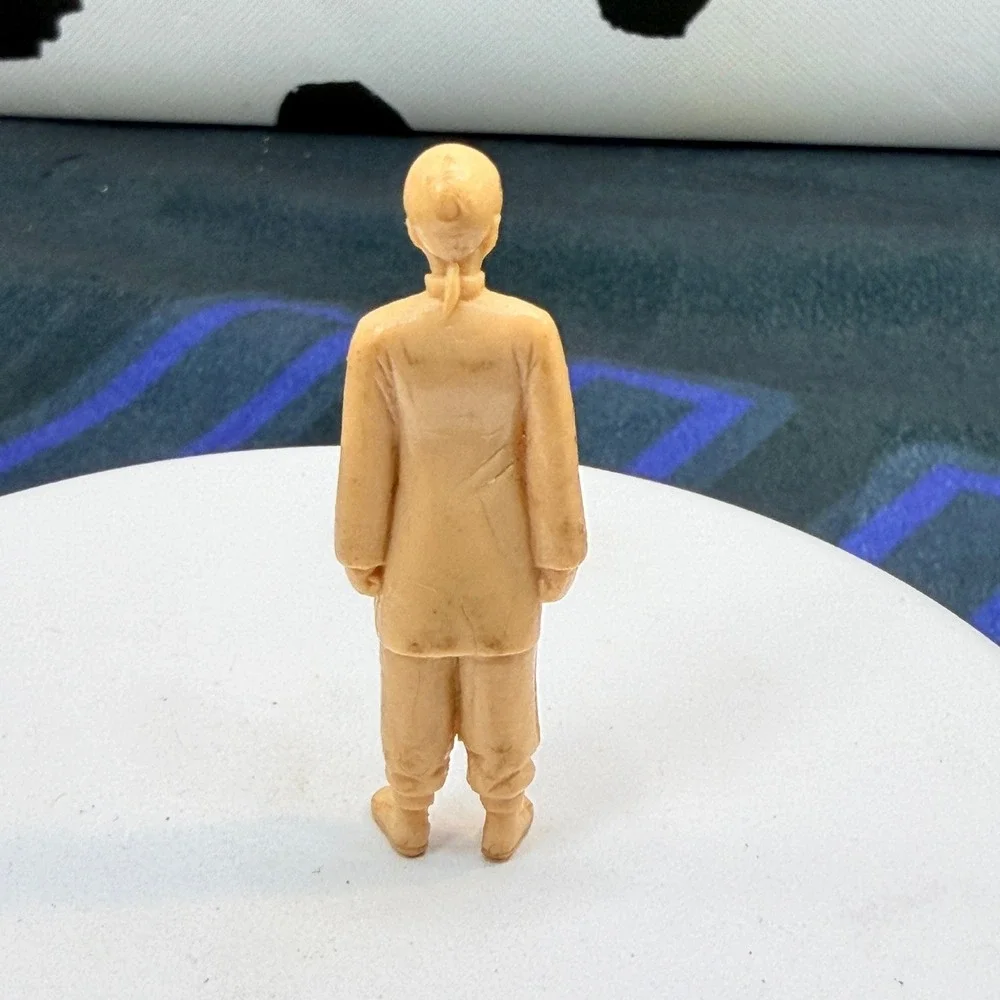 Vintage Antique Celluloid Faux Ivory Carved Chinese Qing Man Figure Statue 2